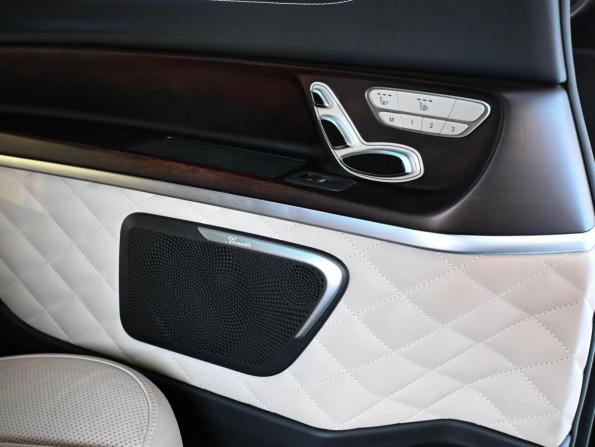 Mercedes-Benz V-Класс III (W447) Рестайлинг с пробегом 2021 года, цена 8 944 000 рублей, 77063 км, минивэн, Автокод Объявления
