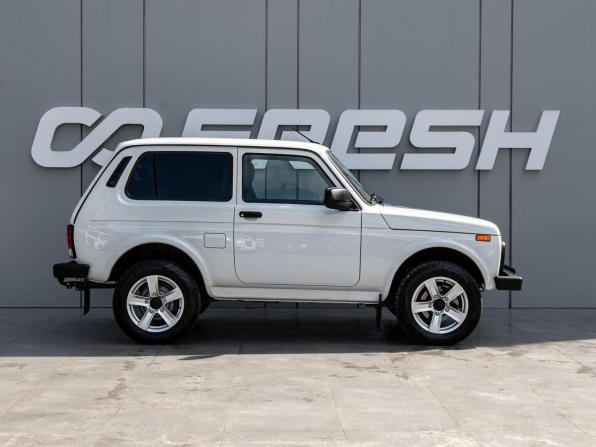 Lada (ВАЗ) Niva Legend с пробегом 2023 года, цена 945 000 рублей, 18359 км, внедорожник, Автокод Объявления
