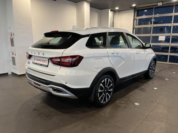 Lada (ВАЗ) Vesta I Рестайлинг (NG) с пробегом 2023 года, цена 1 550 000 рублей, 1670 км, универсал, Автокод Объявления