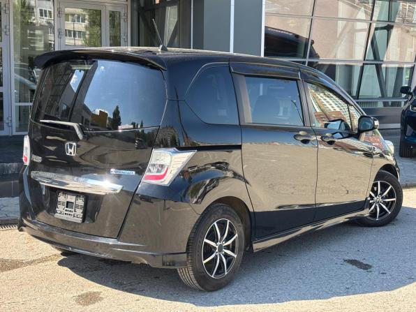 Honda Freed I Рестайлинг с пробегом 2014 года, цена 1 120 000 рублей, 123177 км, компактвэн, Автокод Объявления