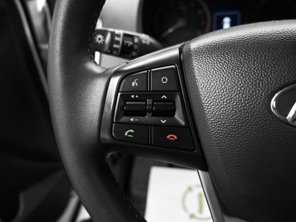 Hyundai Creta I с пробегом 2018 года, цена 1 395 000 рублей, 152333 км, внедорожник, Автокод Объявления
