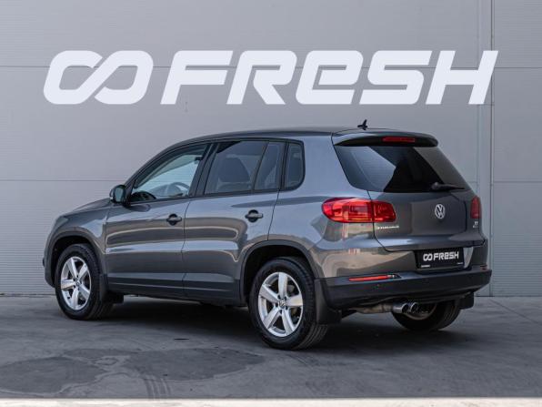 Volkswagen Tiguan I Рестайлинг с пробегом 2011 года, цена 1 500 000 рублей, 101450 км, внедорожник, Автокод Объявления