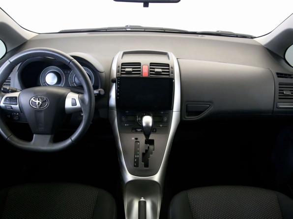 Toyota Auris I Рестайлинг с пробегом 2012 года, цена 1 250 000 рублей, 50915 км, хэтчбек, Автокод Объявления