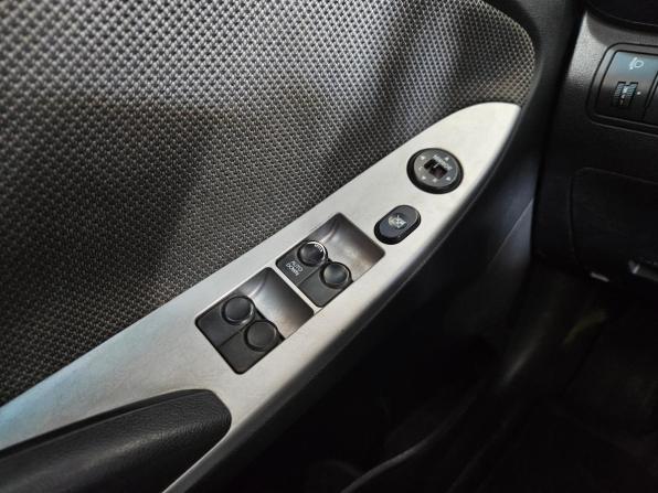Hyundai Solaris I с пробегом 2012 года, цена 689 000 рублей, 255000 км, седан, Автокод Объявления