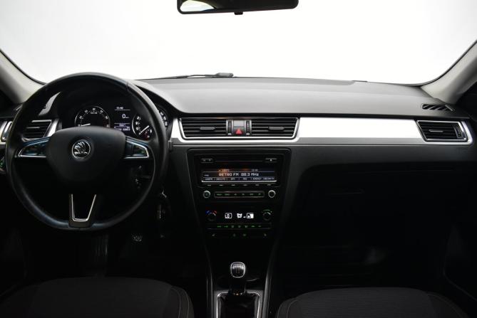 Skoda Rapid I с пробегом 2014 года, цена 810 000 рублей, 205732 км, лифтбек, Автокод Объявления