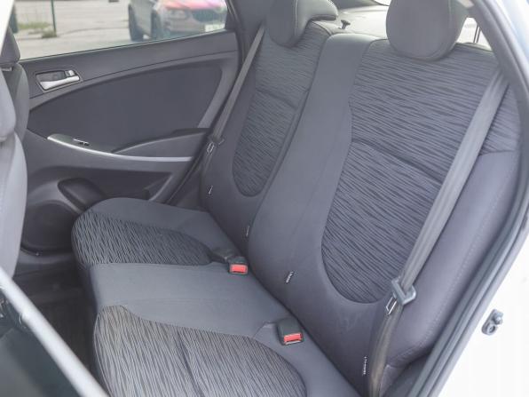 Hyundai Solaris I Рестайлинг с пробегом 2015 года, цена 1 169 000 рублей, 137260 км, седан, Автокод Объявления