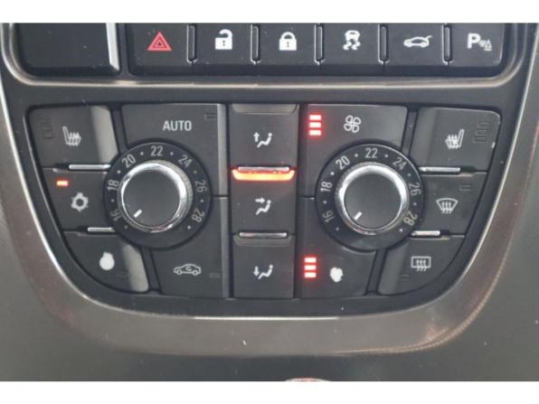 Opel Astra J с пробегом 2010 года, цена 599 000 рублей, 180767 км, хэтчбек, Автокод Объявления