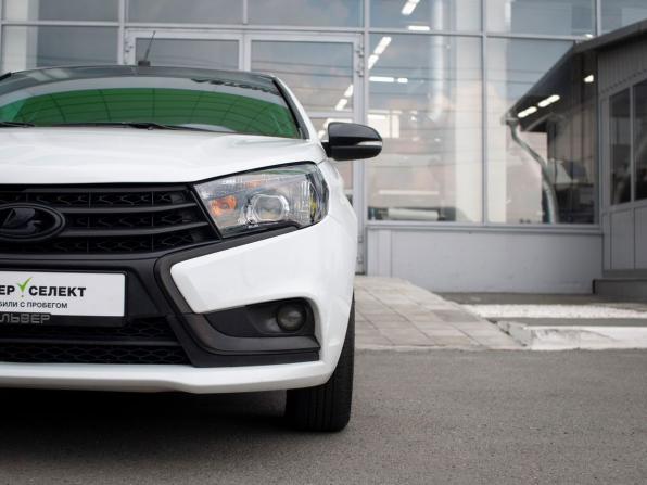 Lada (ВАЗ) Vesta I с пробегом 2022 года, цена 1 100 000 рублей, 41632 км, седан, Автокод Объявления