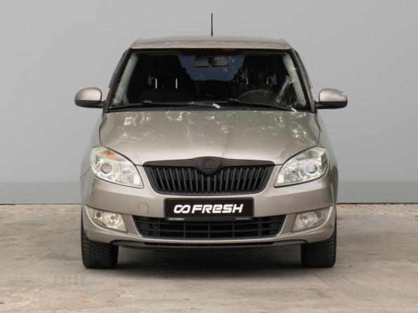 Skoda Fabia II Рестайлинг с пробегом 2011 года, цена 619 000 рублей, 302676 км, хэтчбек, Автокод Объявления