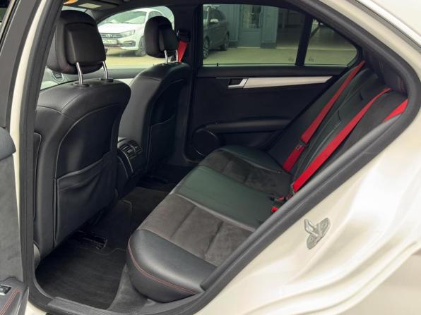 Mercedes-Benz C-Класс III (W204) Рестайлинг с пробегом 2013 года, цена 1 599 000 рублей, 237111 км, седан, Автокод Объявления