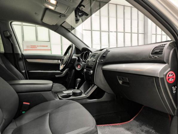 Kia Sorento II с пробегом 2012 года, цена 1 590 000 рублей, 174950 км, внедорожник, Автокод Объявления