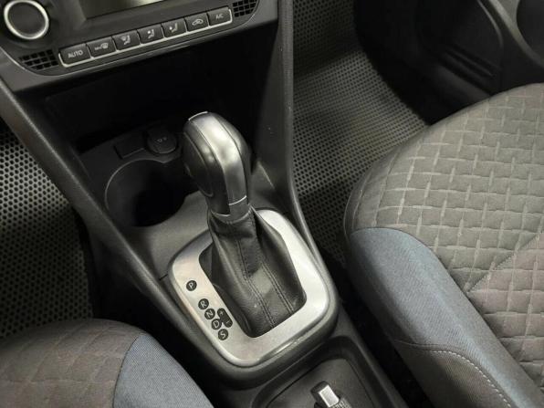 Volkswagen Polo V Рестайлинг с пробегом 2019 года, цена 1 553 760 рублей, 52742 км, седан, Автокод Объявления