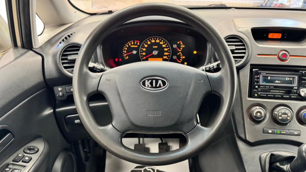 Kia Carens II (UN) Киров  - изображение 11