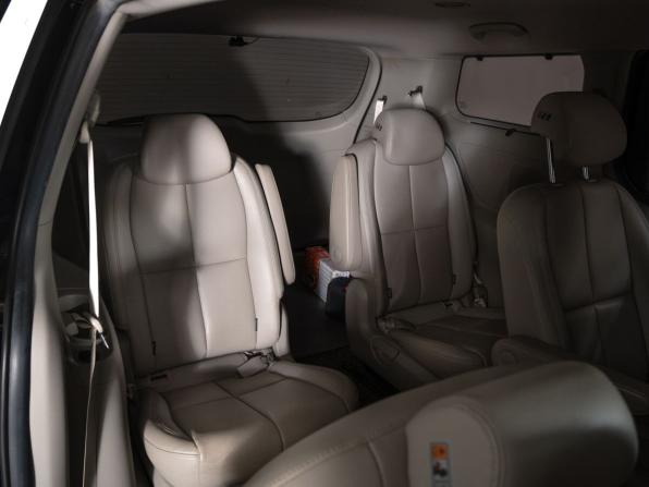 Kia Carnival III с пробегом 2019 года, цена 2 721 000 рублей, 148200 км, минивэн, Автокод Объявления