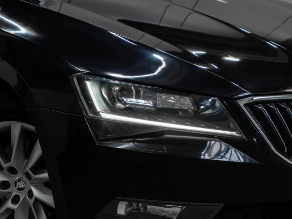 Skoda Superb III с пробегом 2018 года, цена 1 990 000 рублей, 233023 км, лифтбек, Автокод Объявления