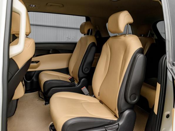Kia Carnival IV с пробегом 2022 года, цена 4 250 000 рублей, 46965 км, минивэн, Автокод Объявления