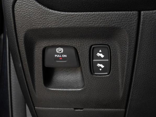 Ram 1500 V с пробегом 2021 года, цена 5 648 000 рублей, 105834 км, offers.body_type.unknown, Автокод Объявления