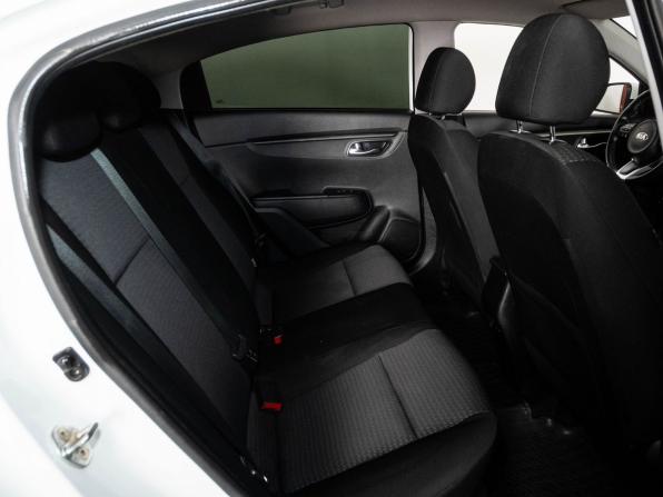 Kia Rio IV Рестайлинг с пробегом 2020 года, цена 1 748 000 рублей, 68531 км, седан, Автокод Объявления