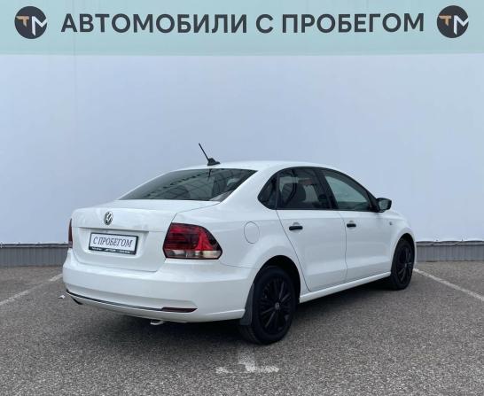 Volkswagen Polo V Рестайлинг с пробегом 2017 года, цена 1 159 800 рублей, 54477 км, седан, Автокод Объявления