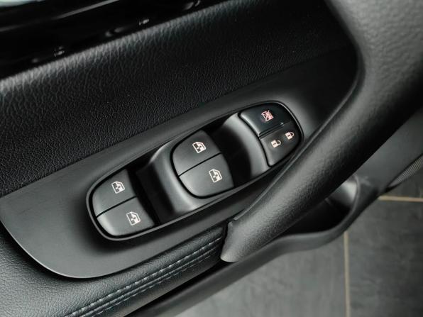 Nissan Qashqai II Рестайлинг с пробегом 2021 года, цена 2 444 000 рублей, 54892 км, внедорожник, Автокод Объявления