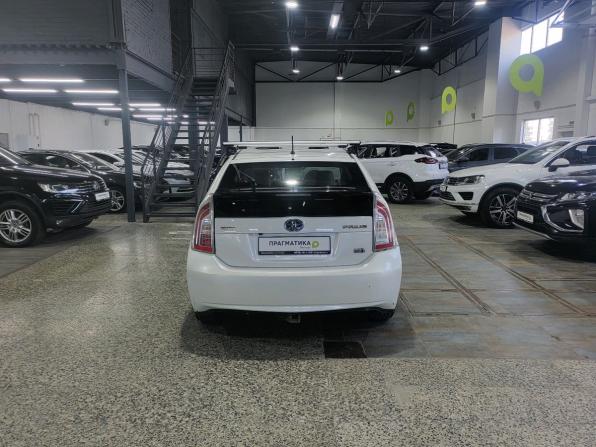 Toyota Prius III Рестайлинг (XW30) с пробегом 2012 года, цена 1 150 000 рублей, 239661 км, лифтбек, Автокод Объявления