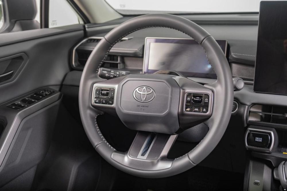 Toyota RAV4 V (XA50) Томск  - изображение 13