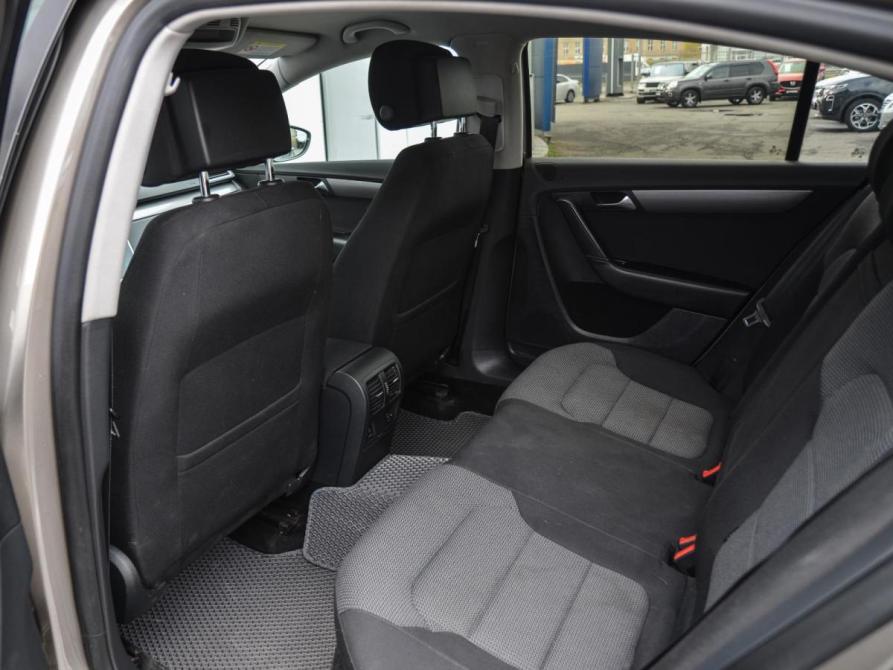 Volkswagen Passat B7 Курган  - изображение 10