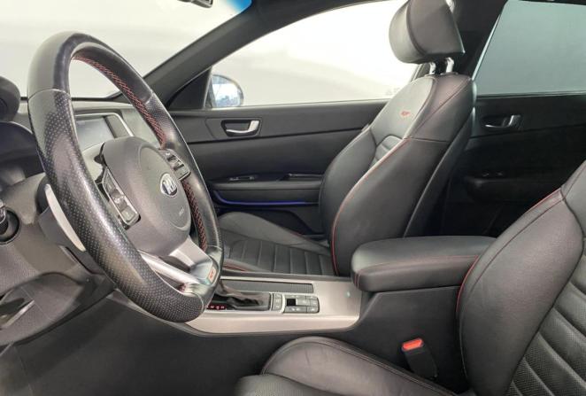 Kia Optima IV Рестайлинг с пробегом 2018 года, цена 2 080 000 рублей, 101979 км, седан, Автокод Объявления