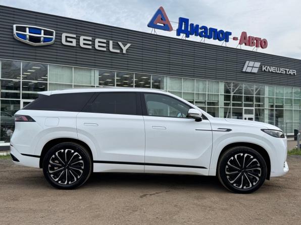 Jaecoo J8 с пробегом 2024 года, цена 3 300 000 рублей, 40628 км, внедорожник, Автокод Объявления