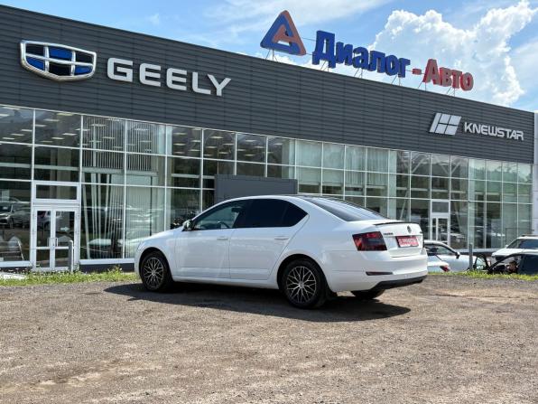 Skoda Octavia III (A7) с пробегом 2013 года, цена 720 000 рублей, 267402 км, лифтбек, Автокод Объявления