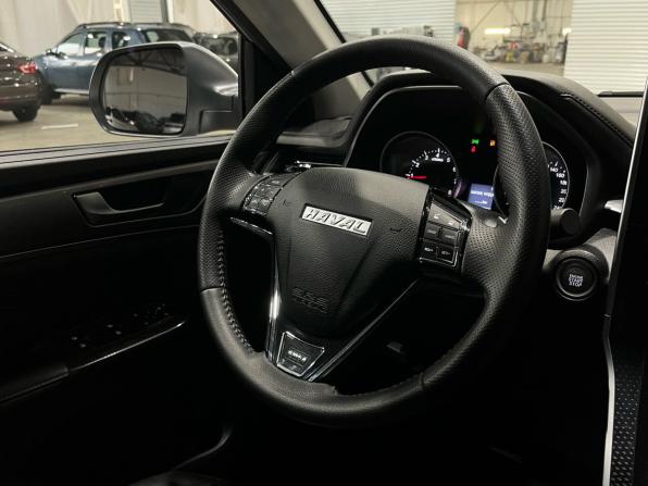 Haval M6 II с пробегом 2023 года, цена 1 660 000 рублей, 45317 км, внедорожник, Автокод Объявления