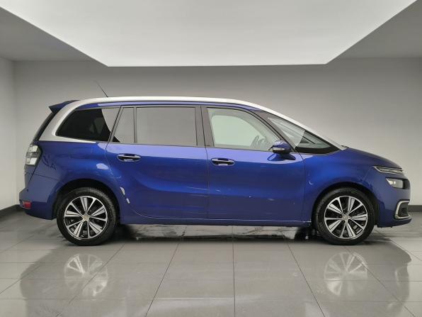 Citroen C4 Picasso II Рестайлинг с пробегом 2017 года, цена 1 098 000 рублей, 155398 км, компактвэн, Автокод Объявления