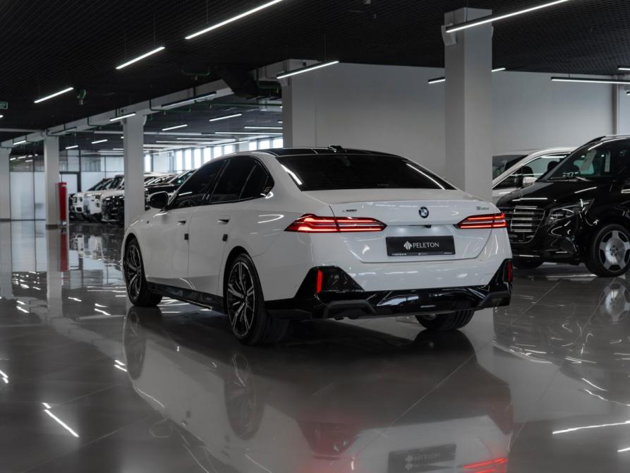 BMW 5 серии VIII (G60/G61/G68) Москва  - изображение 5