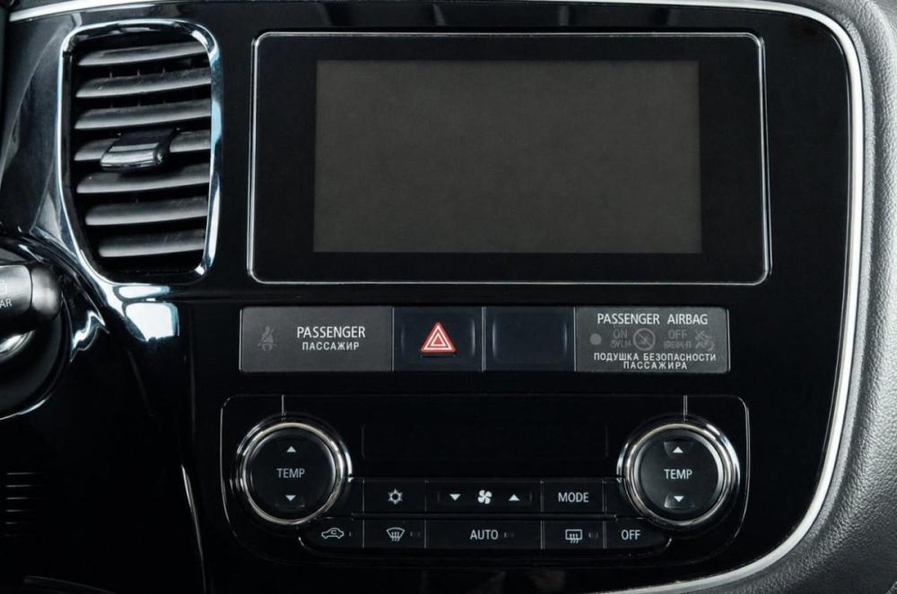 Mitsubishi Outlander III Рестайлинг 2 Челябинск  - изображение 16