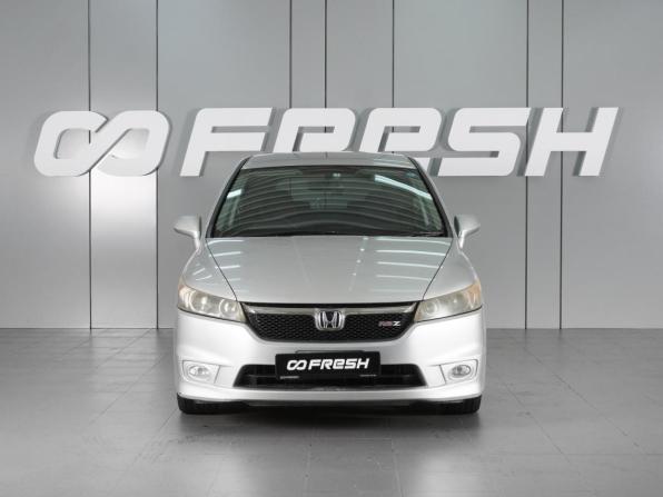 Honda Stream II с пробегом 2009 года, цена 1 398 000 рублей, 130889 км, компактвэн, Автокод Объявления