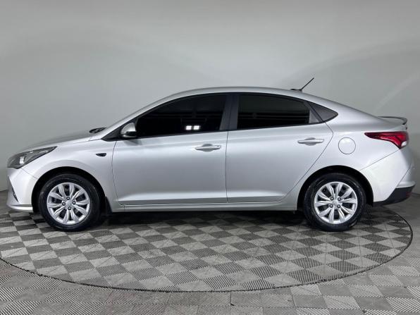 Hyundai Solaris II Рестайлинг с пробегом 2021 года, цена 1 520 000 рублей, 121321 км, седан, Автокод Объявления