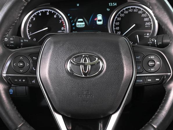 Toyota Camry VIII (XV70) Рестайлинг с пробегом 2022 года, цена 2 769 000 рублей, 27043 км, седан, Автокод Объявления