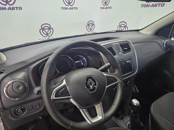 Renault Sandero II Рестайлинг с пробегом 2022 года, цена 1 385 000 рублей, 25275 км, хэтчбек, Автокод Объявления