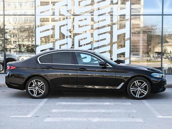 BMW 5 серии VII (G30/G31/G38) Рестайлинг с пробегом 2021 года, цена 3 799 000 рублей, 101281 км, седан, Автокод Объявления