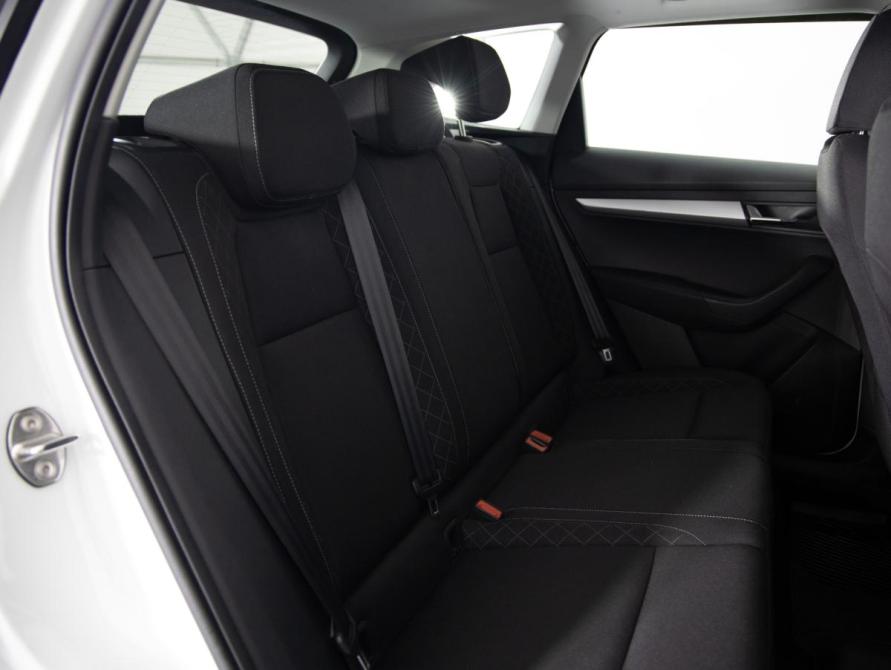 Skoda Karoq I Санкт-Петербург  - изображение 11