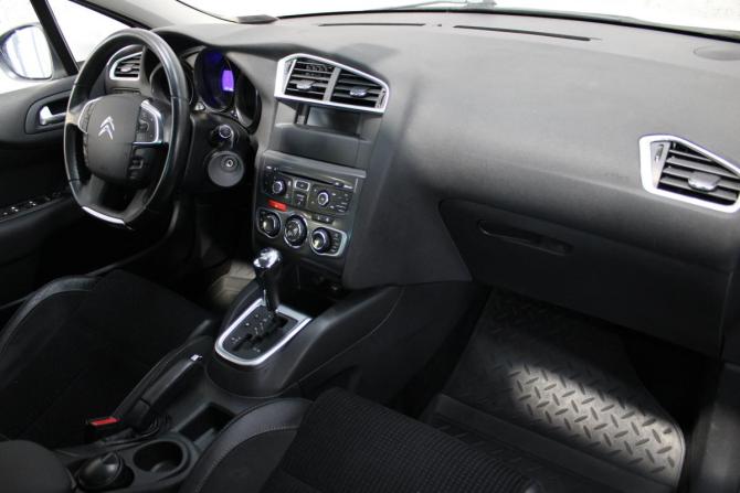 Citroen C4 II с пробегом 2012 года, цена 659 000 рублей, 97786 км, хэтчбек, Автокод Объявления