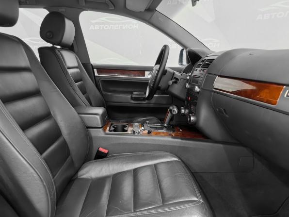 Volkswagen Touareg I с пробегом 2005 года, цена 799 000 рублей, 185325 км, внедорожник, Автокод Объявления