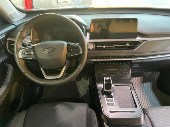 Xcite X-Cross 7 с пробегом 2024 года, цена 1 813 200 рублей, 28305 км, внедорожник, Автокод Объявления