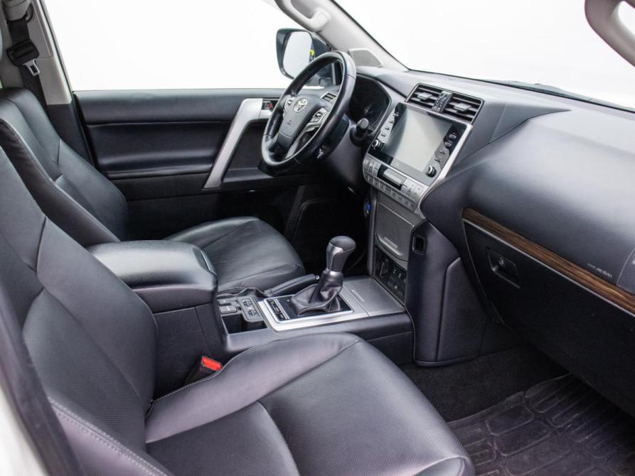 Toyota Land Cruiser Prado 150 Series Рестайлинг 3 Москва  - изображение 9