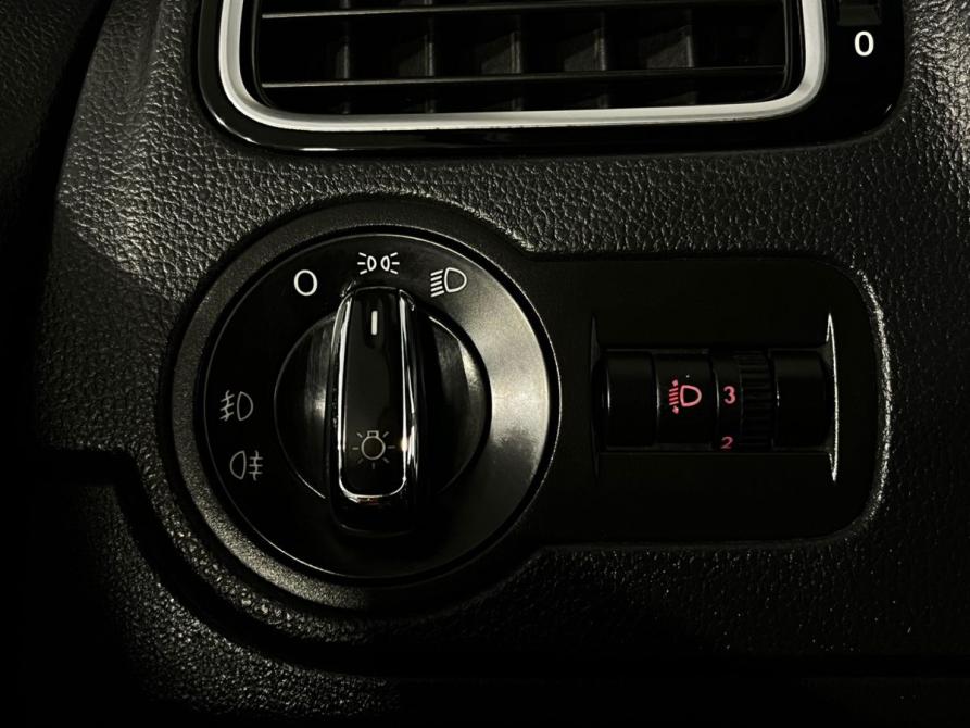 Volkswagen Polo V Рестайлинг Великий Новгород  - изображение 20