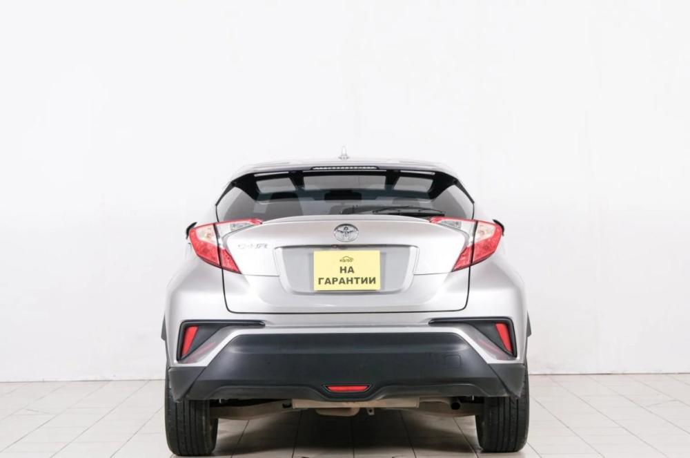 Toyota C-HR I Красноярск  - изображение 6