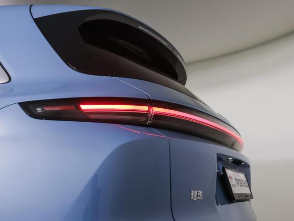 Li Auto (Lixiang) L7 I Рестайлинг с пробегом 2024 года, цена 6 400 000 рублей, 16000 км, внедорожник, Автокод Объявления