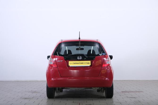 Honda Fit II с пробегом 2010 года, цена 699 000 рублей, 182000 км, хэтчбек, Автокод Объявления