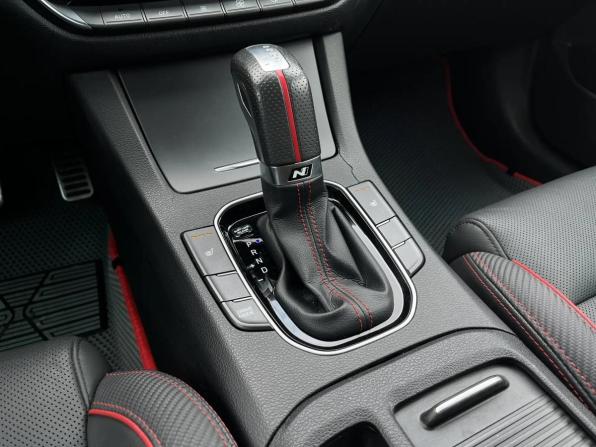 Hyundai Elantra VI (AD) Рестайлинг с пробегом 2020 года, цена 1 720 000 рублей, 77346 км, хэтчбек, Автокод Объявления
