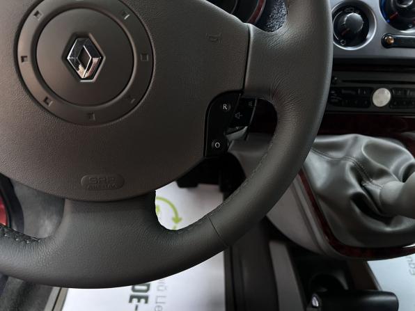 Renault Kangoo II с пробегом 2010 года, цена 775 000 рублей, 273171 км, компактвэн, Автокод Объявления